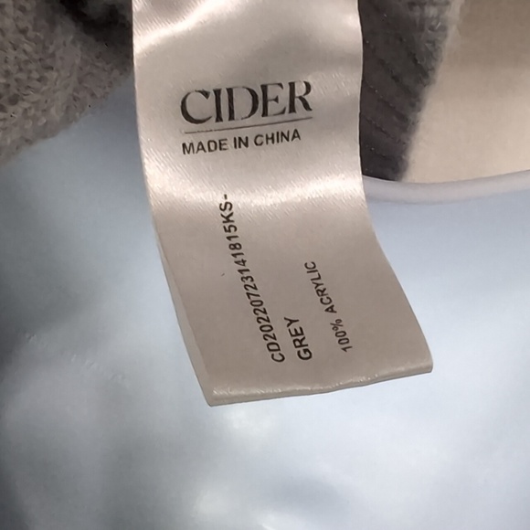 Cider Light Grey Twist Back Mock neck Sweater Cableknit Size Medium - Picture 4 of 4